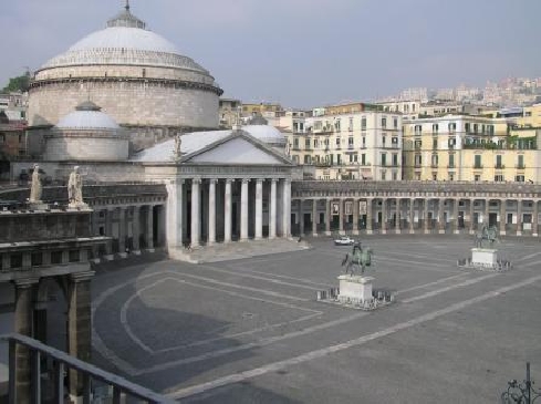 napoli piazza del plebiscito rivistasitiunesco.it