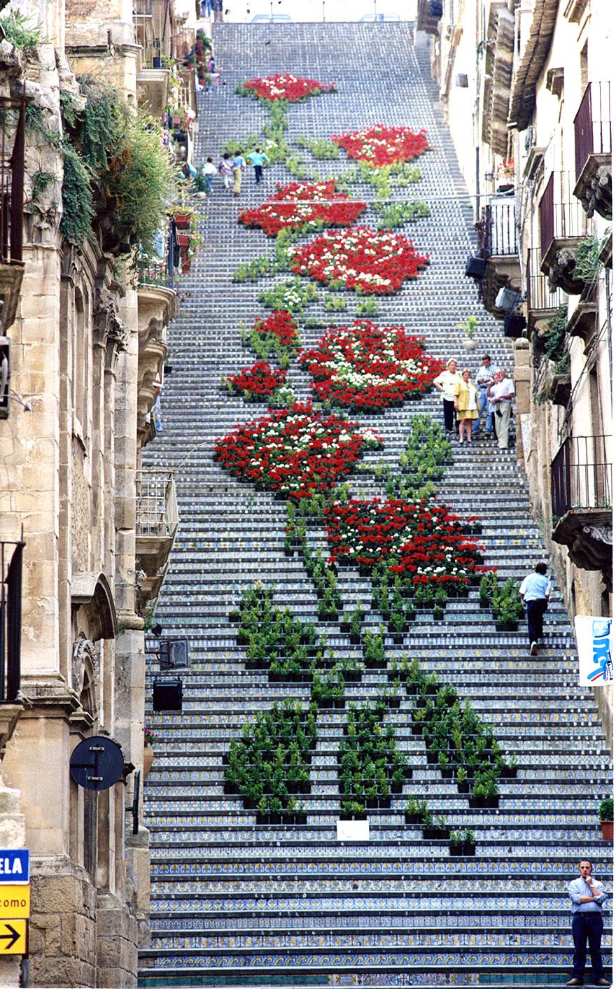 image: comune.caltagirone.ct.it