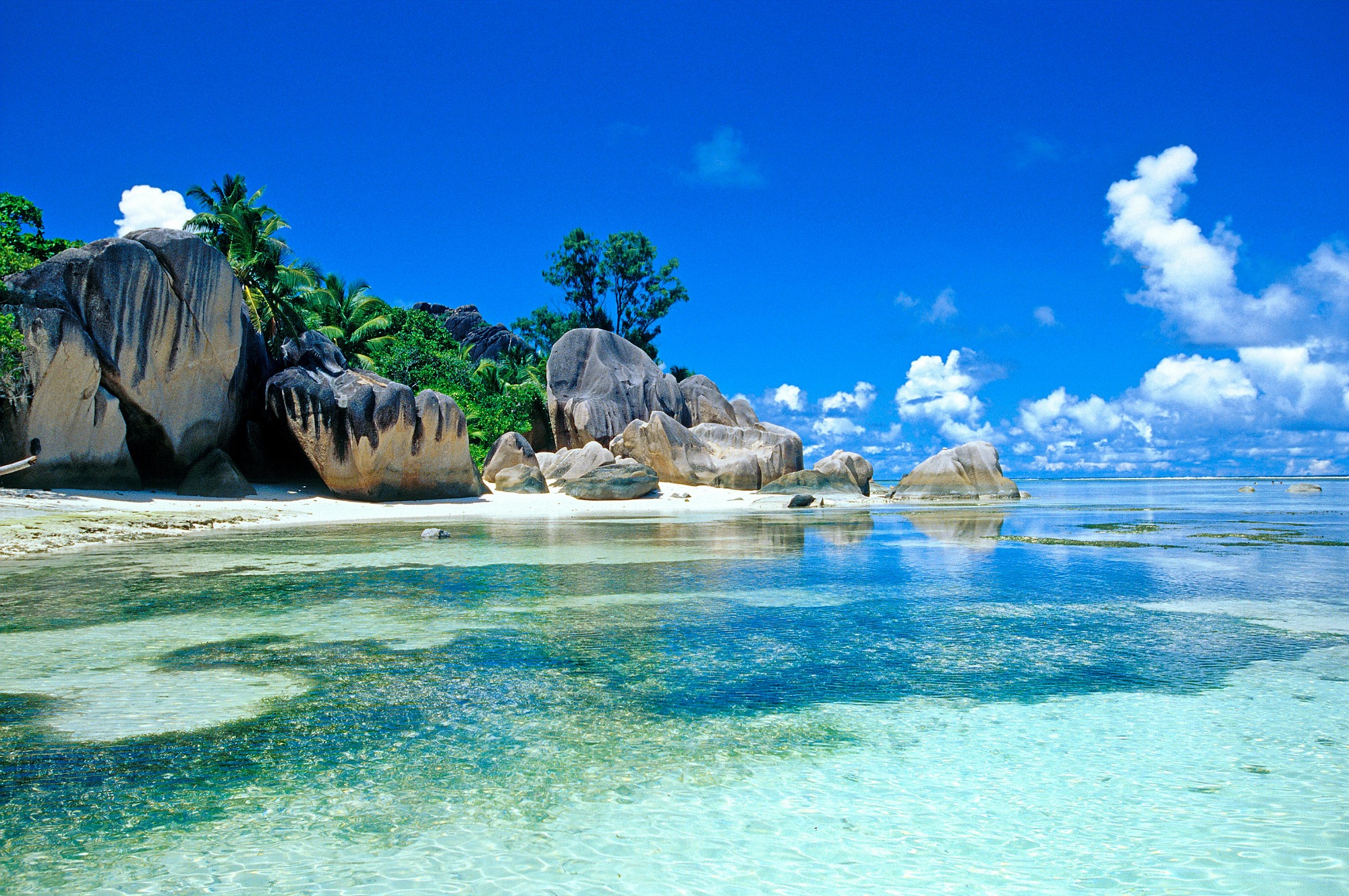 a1Seychelles-Islands-in-the-Indian-Ocean
