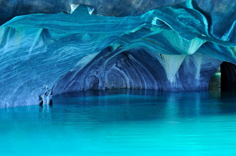 c1045 Marble_Caves_Patagonia-728x482